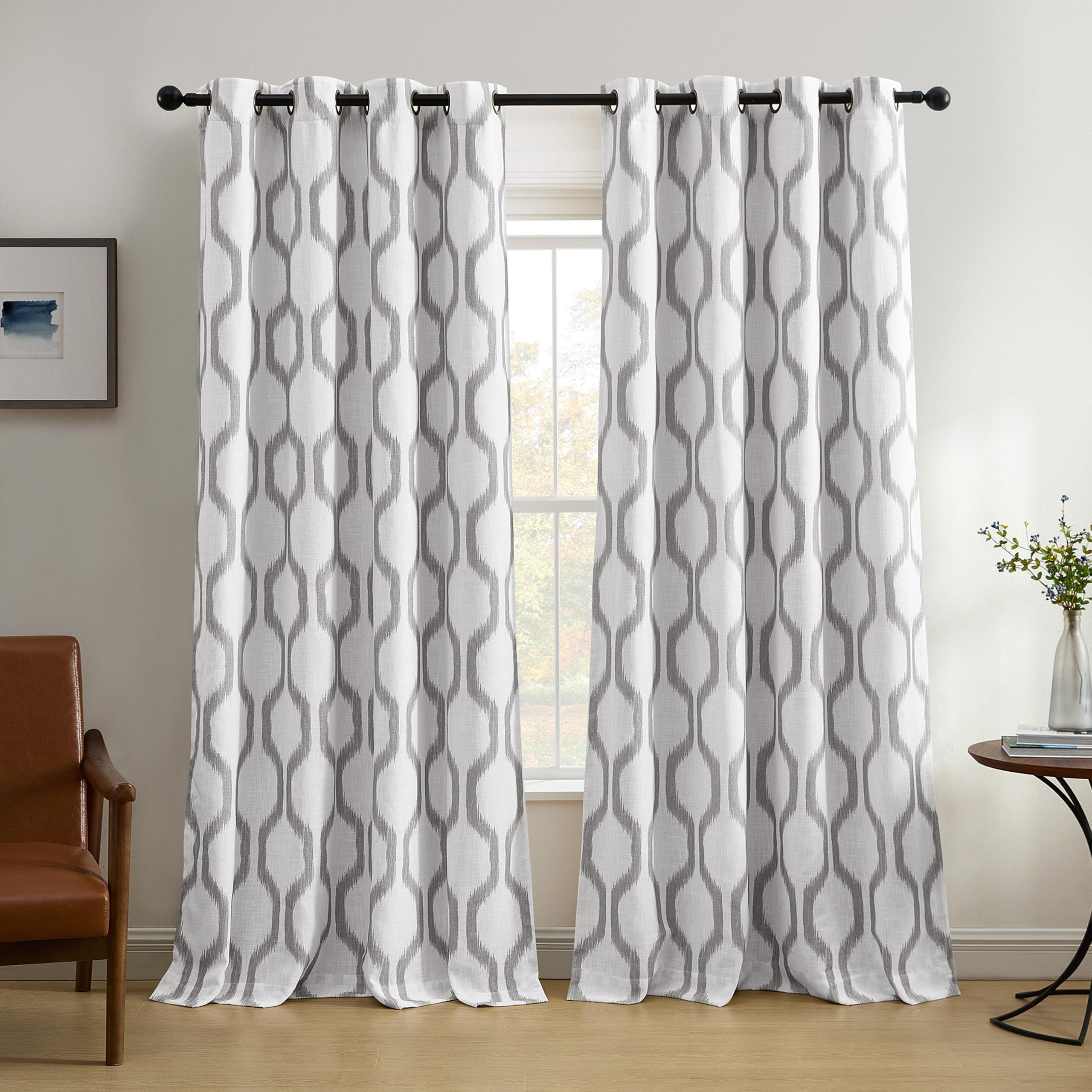 Room-Darkening Window Curtai